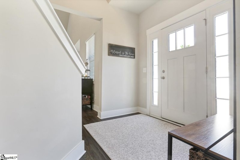 Property image 4 at 31 CREEKHAVEN Lane, Taylors, SC 29687