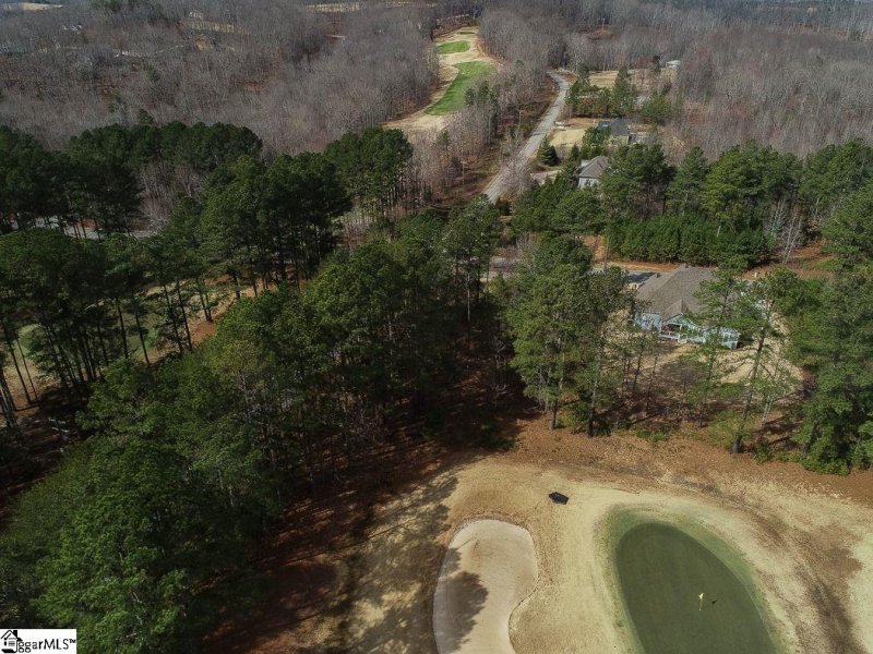 Property image 5 at 2 Signature Drive, Travelers Rest, SC 29690