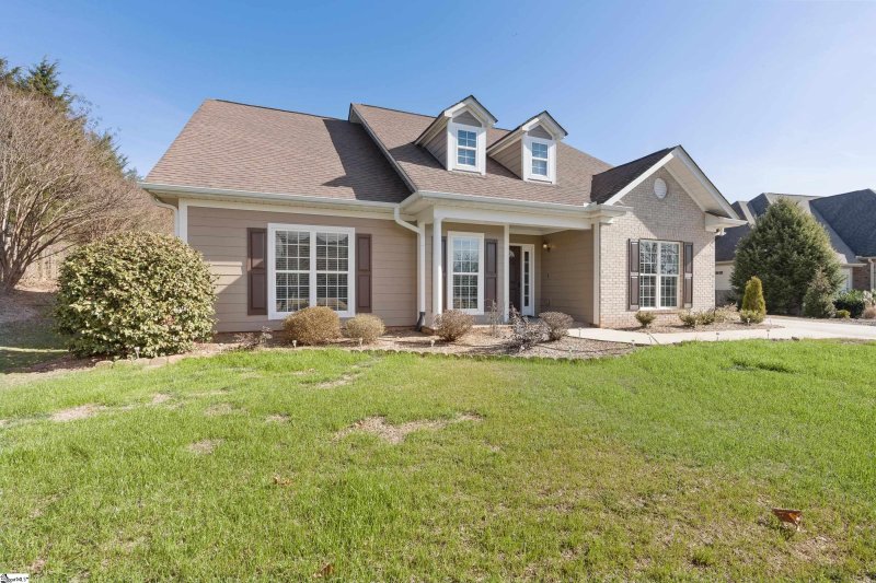 Property image 3 at 1 Laurel Grove Drive, Simpsonville, SC 29681