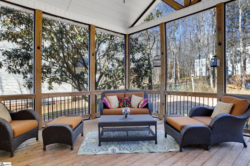 Property image 2 at 10 Brighthaven Court, Simpsonville, SC 29681