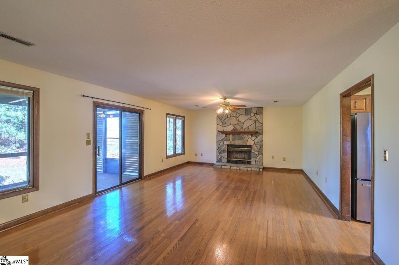 Property image 3 at 197 Tanager Circle, Greer, SC 29650