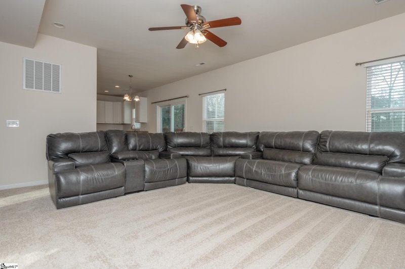 Property image 2 at 204 Shale Court, Greenville, SC 29607