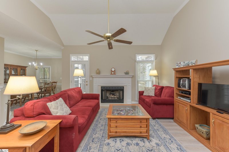 Property image 5 at 27 Kingsbury Way, Greenville, SC 29617-7307