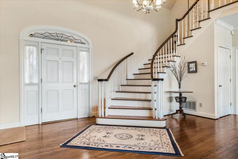 Property image 2 at 214 Hidden Hills Drive, Greenville, SC 29605