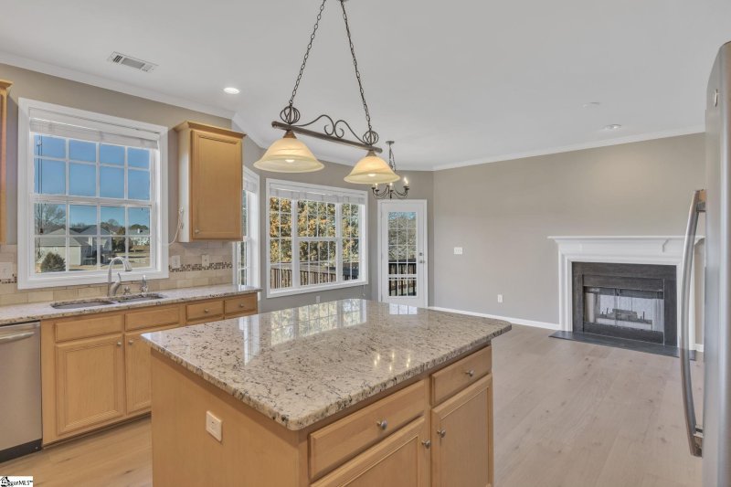 Property image 5 at 6 Creek Arbor Court, Greenville, SC 29607