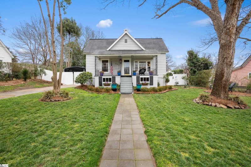 Property image 2 at 705 Reynolds Street, Spartanburg, SC 29303
