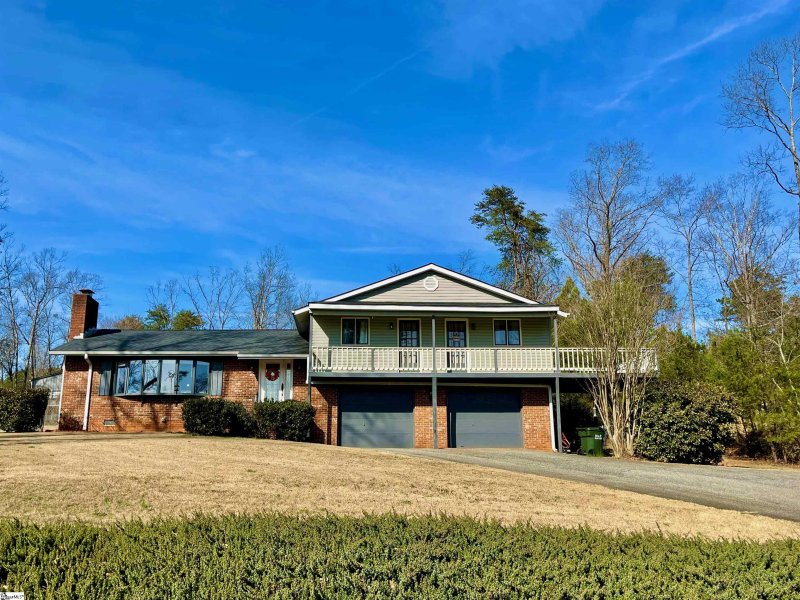 106 Timberlake Drive