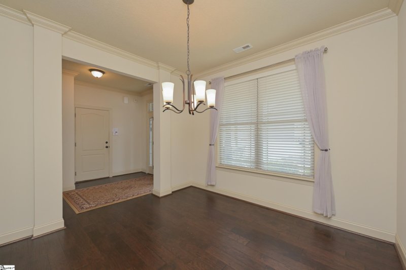 Property image 4 of 805 Shandwick Drive in Greystone Cottages, Greer, SC 29650