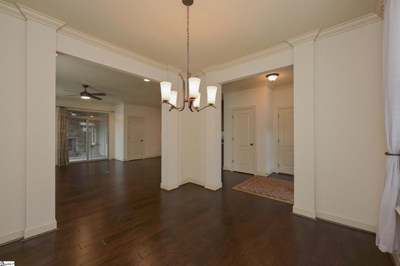 Property image 5 of 805 Shandwick Drive in Greystone Cottages, Greer, SC 29650