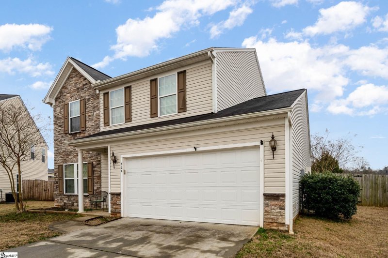 Property image 3 at 424 Sweeny Court, Boiling Springs, SC 29316