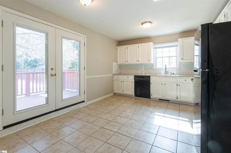 Property image 4 at 213 LANDWOOD Avenue, Greenville, SC 29607