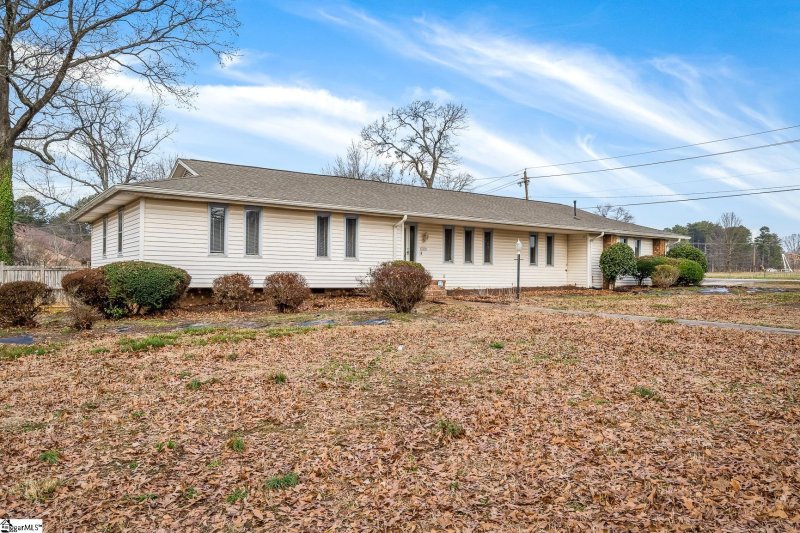 Property image 3 at 109 New Haven Drive, Greenville, SC 29615