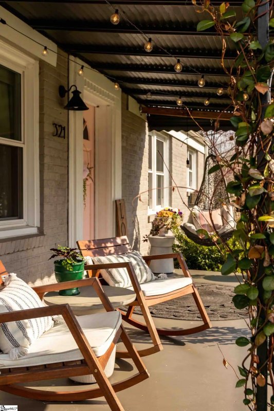 Property image 2 at 321 Ridgecrest Drive, Greenville, SC 29609