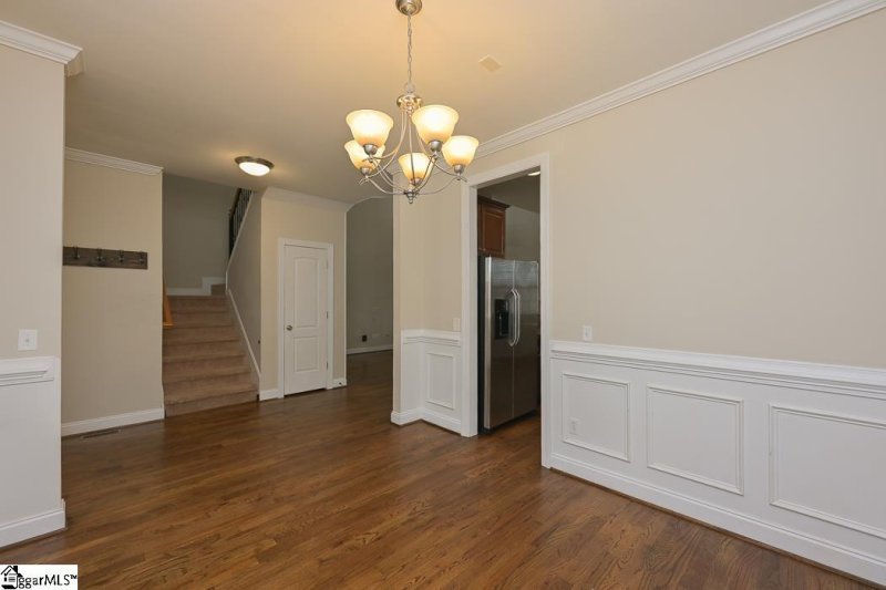 Property image 4 at 302 Glencrest Court, Greer, SC 29650