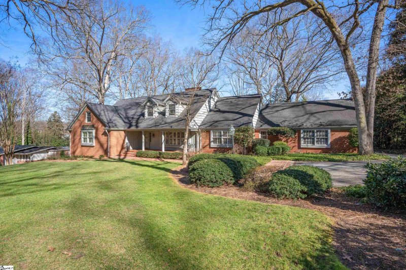 Property image 3 at 29 Chanticleer Drive, Greenville, SC 29605