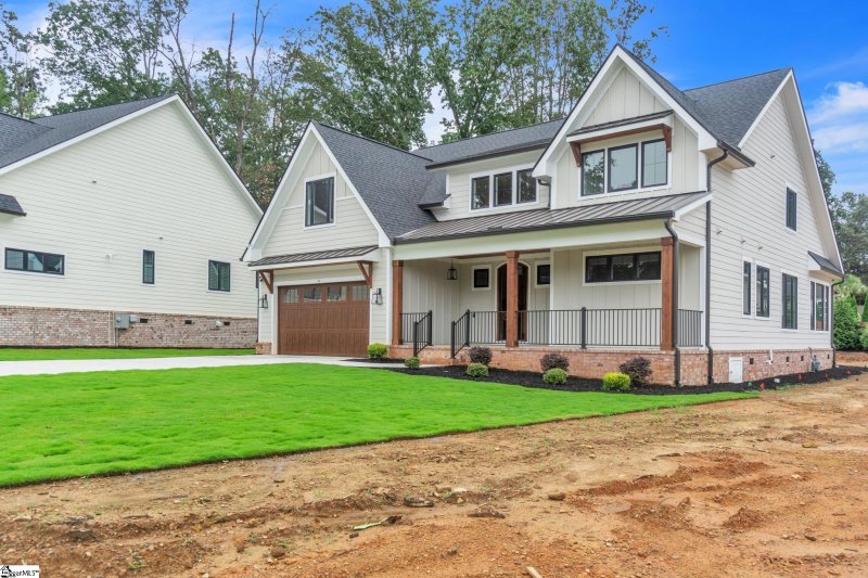 Property image 2 at 6 Angelo Court, Greenville, SC 29607
