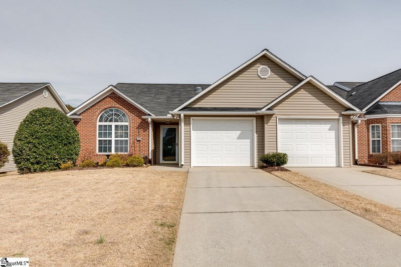 23 Magnolia Crest Drive