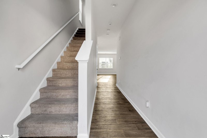 Property image 2 at 1552 Katherine Court, Boiling Springs, SC 29316