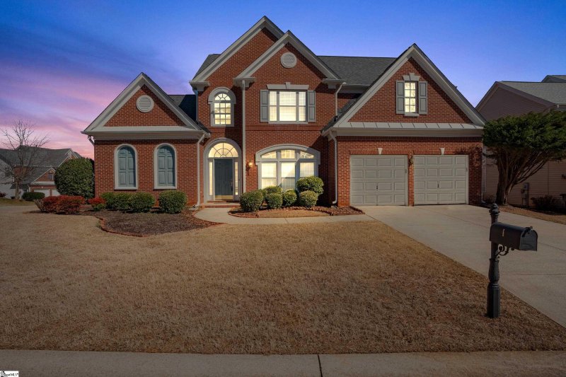 Property image 3 at 1 Landstone Court, Greer, SC 29650