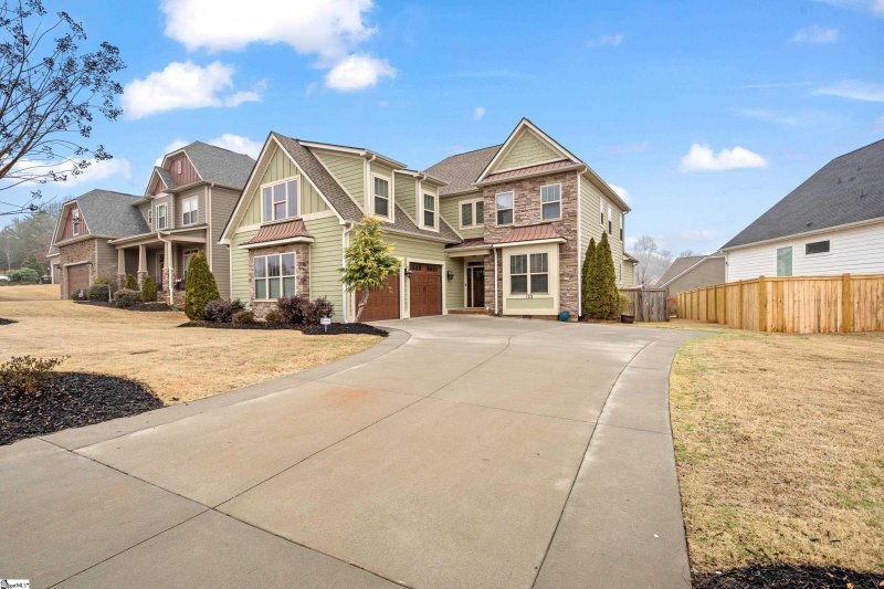 Property image 2 at 102 Bold Slope Drive, Piedmont, SC 29673