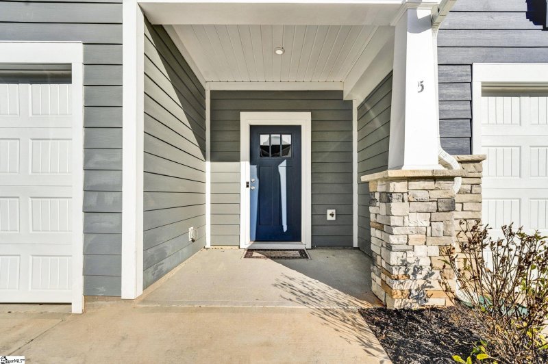 Property image 2 at 5 Meteora Way, Greenville, SC 29609