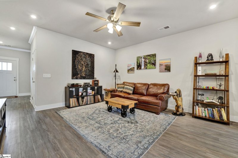 Property image 3 at 5 Meteora Way, Greenville, SC 29609