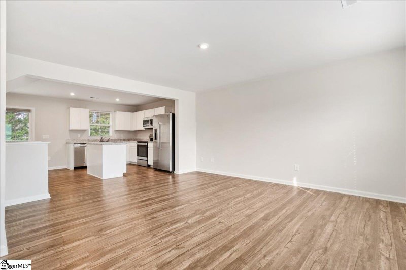 Property image 3 at 207 Brooklane Court, Easley, SC 29642