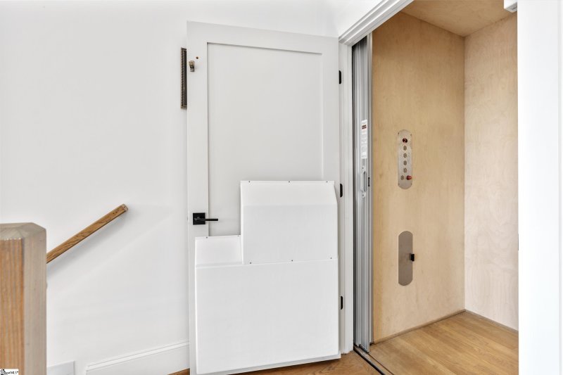 Property image 5 at 121 Noma Terrace Way, Greenville, SC 29601