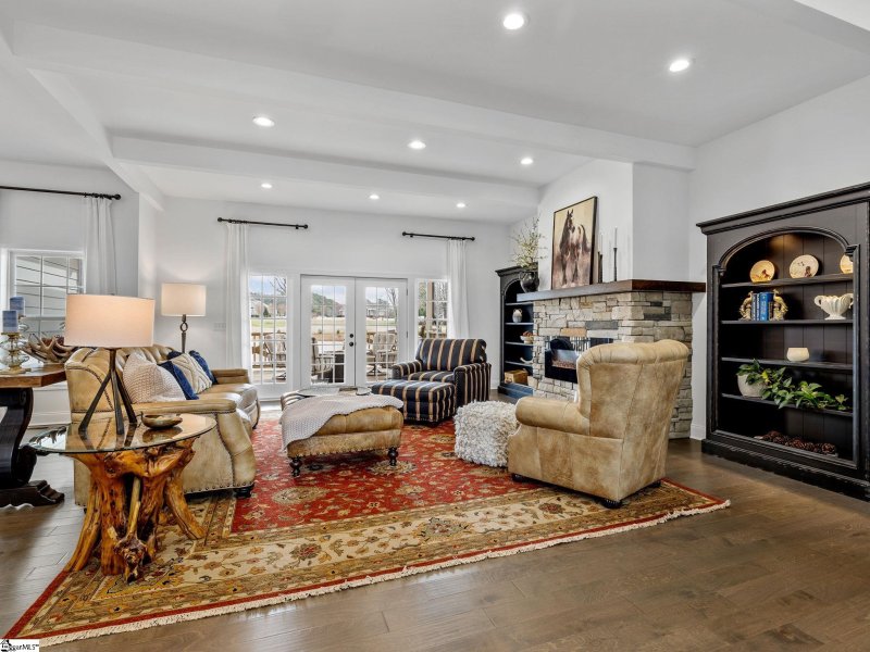 Property image 4 at 201 Muirfield Drive, Campobello, SC 29322