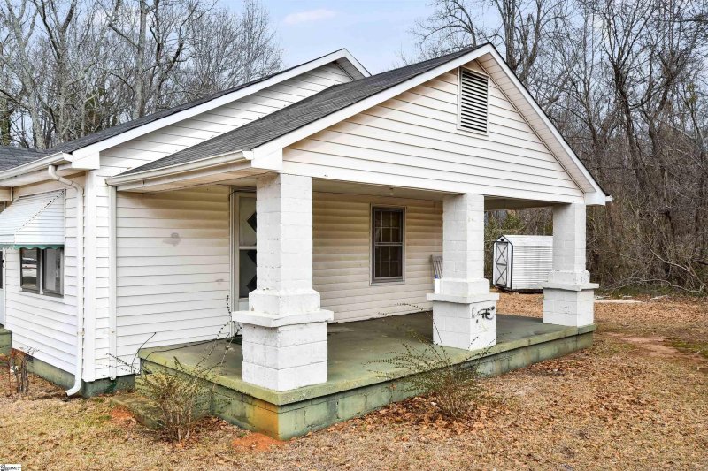 Property image 2 at 700 N Franklin Road, Greenville, SC 29617