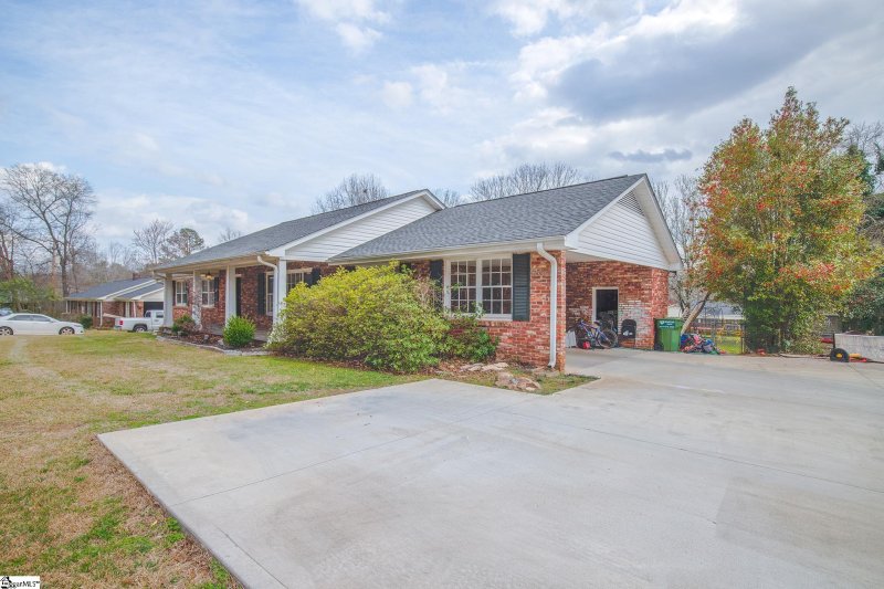 Property image 4 at 1881 Fernwood Glendale Road, Spartanburg, SC 29307-3125