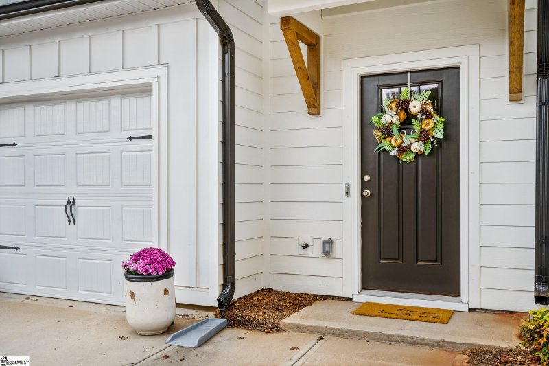Property image 4 at 32 Grey Oak Trail, Greer, SC 29650-000