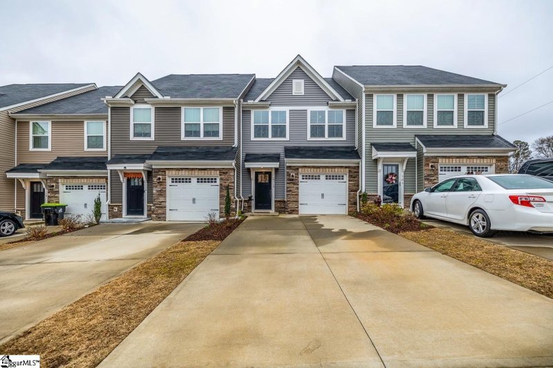 Property image 2 at 310 Weststone Walk, Spartanburg, SC 29301
