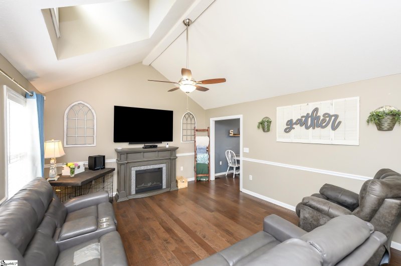 Property image 4 at 507 Habersham Lane, Easley, SC 29642