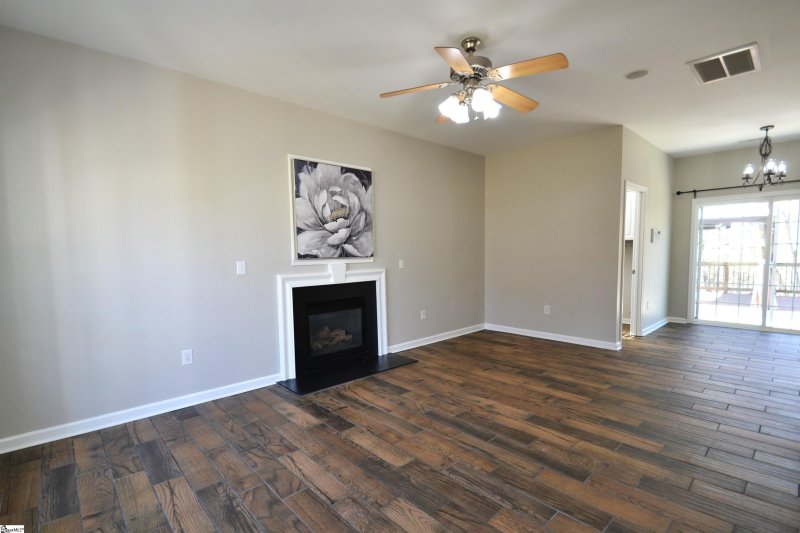 Property image 4 at 274 Dartmoor Drive, Spartanburg, SC 29301