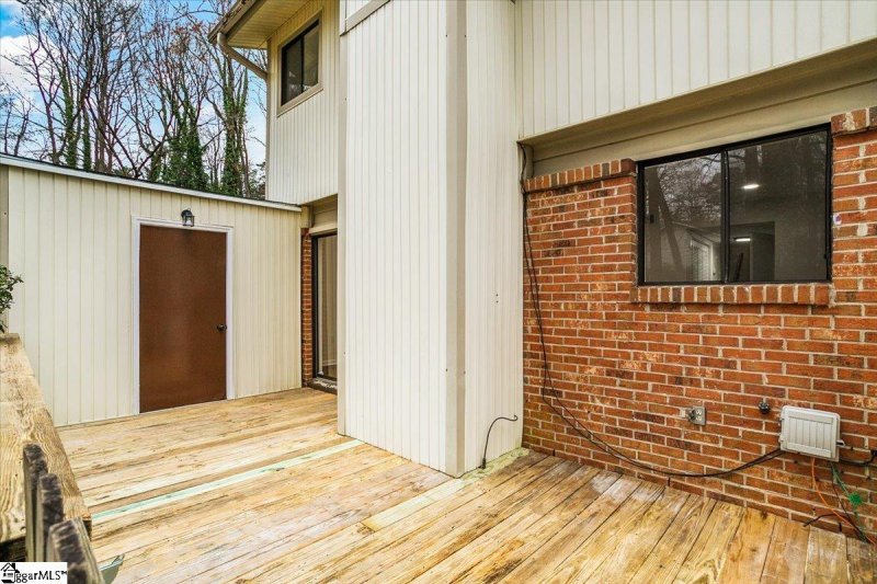 Property image 5 at 85 Briarview Circle, Greenville, SC 29615