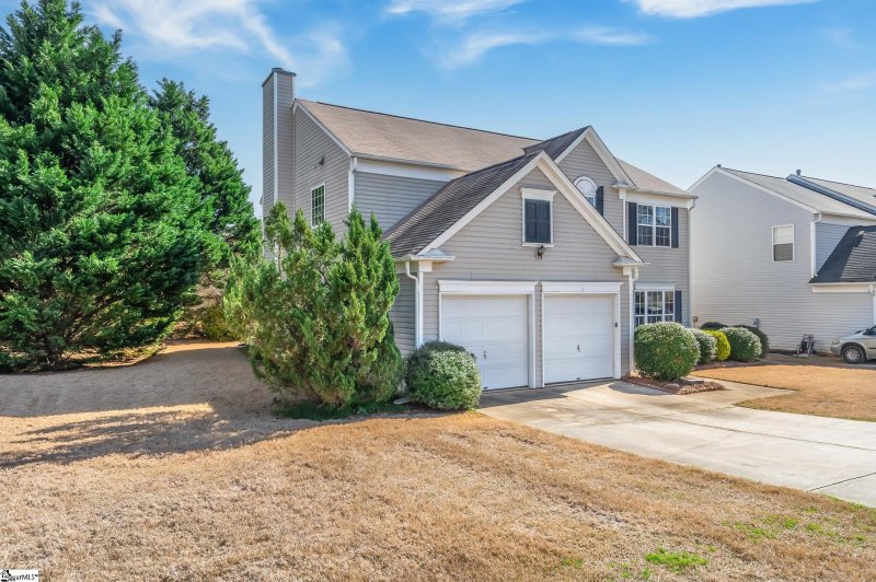 Property image 2 at 1 Bay Hill Drive, Simpsonville, SC 29681