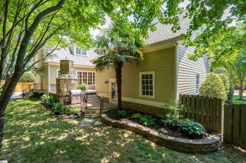 Property image 2 at 24 Gossamer Place, Greenville, SC 29607