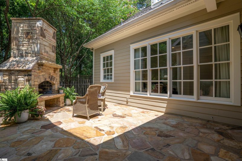 Property image 3 at 24 Gossamer Place, Greenville, SC 29607