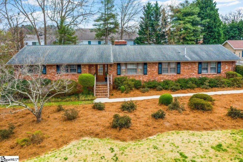 Property image 2 at 12 Ramblewood Lane, Greenville, SC 29615