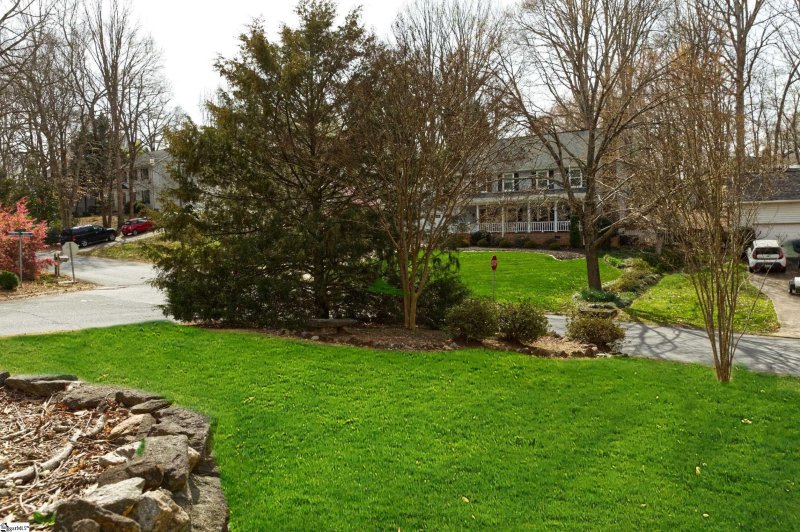 Property image 4 at 228 Hunters Woods Drive, Simpsonville, SC 29680