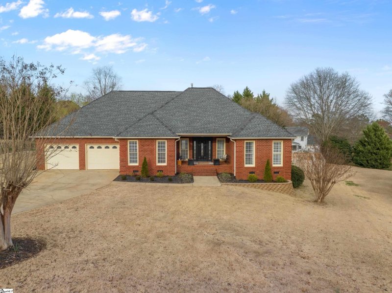 107 Glen Arbor Court