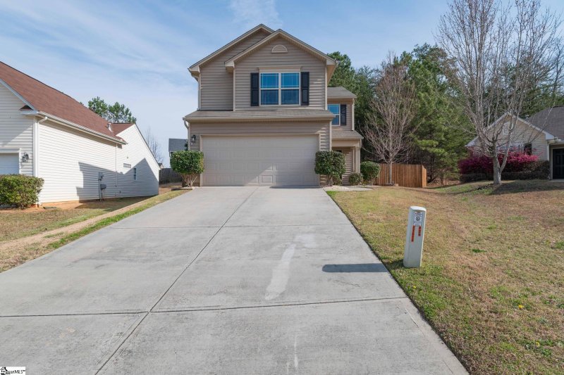 Property image 2 at 321 Garfield Lane, Simpsonville, SC 29681