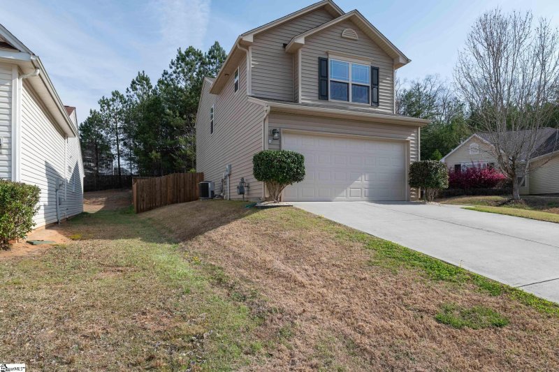 Property image 4 at 321 Garfield Lane, Simpsonville, SC 29681