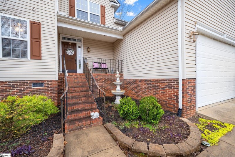 Property image 2 at 205 Timberleaf Drive, Duncan, SC 29334