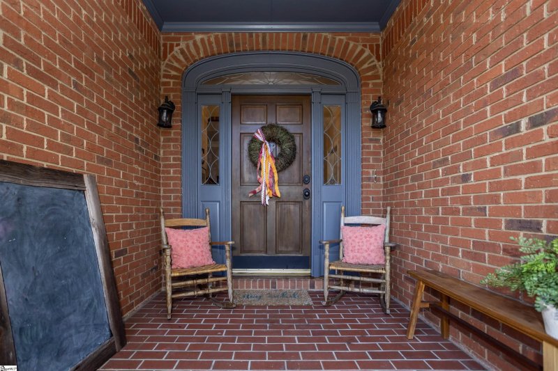 Property image 4 at 16 Windy Court, Greenville, SC 29515