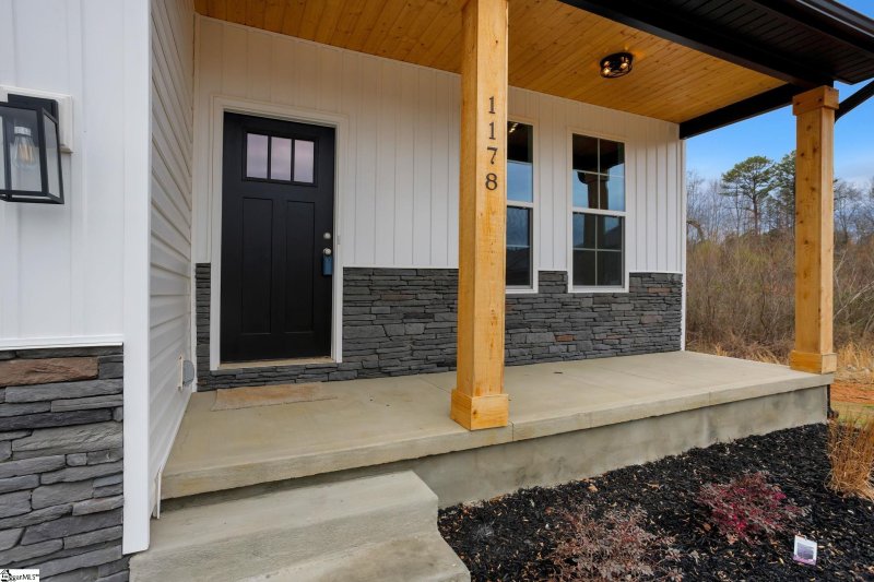 Property image 4 at 1178 Midway Hill Lane, Duncan, SC 29334