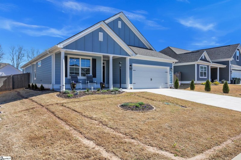 Property image 2 at 9 Octavia Road, Taylors, SC 29687
