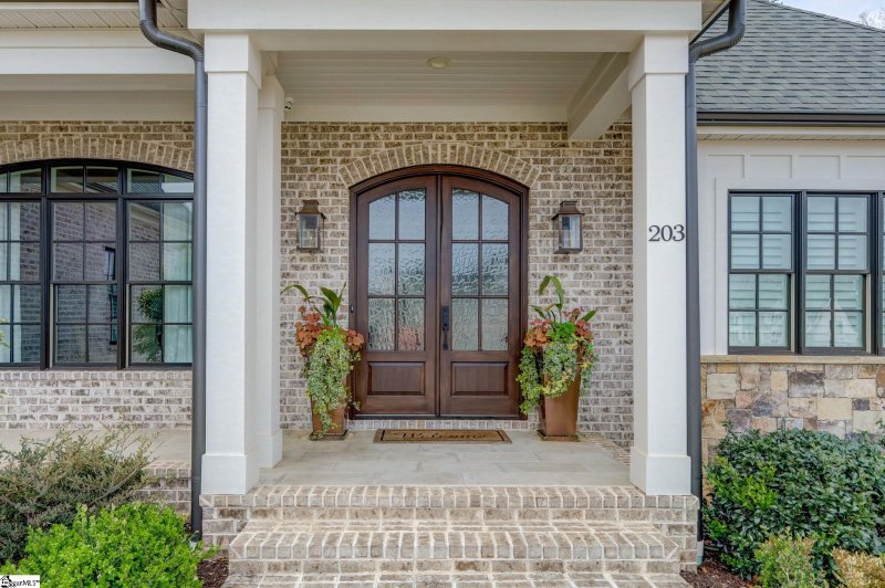 Property image 2 at 203 Redfern Court, Simpsonville, SC 29681