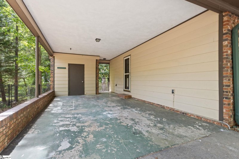 Property image 4 at 276 Holly Drive, Spartanburg, SC 29301
